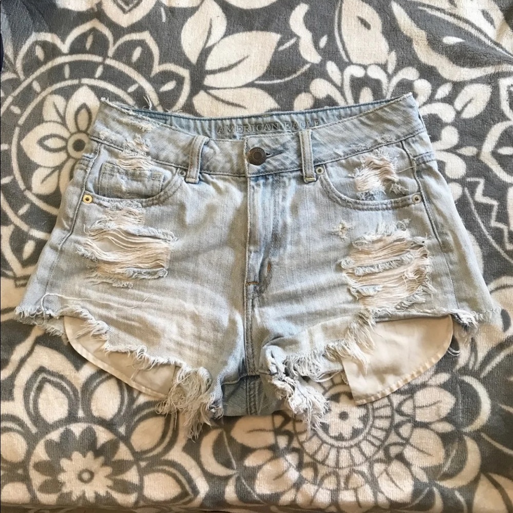 American eagle high waisted shorts!
